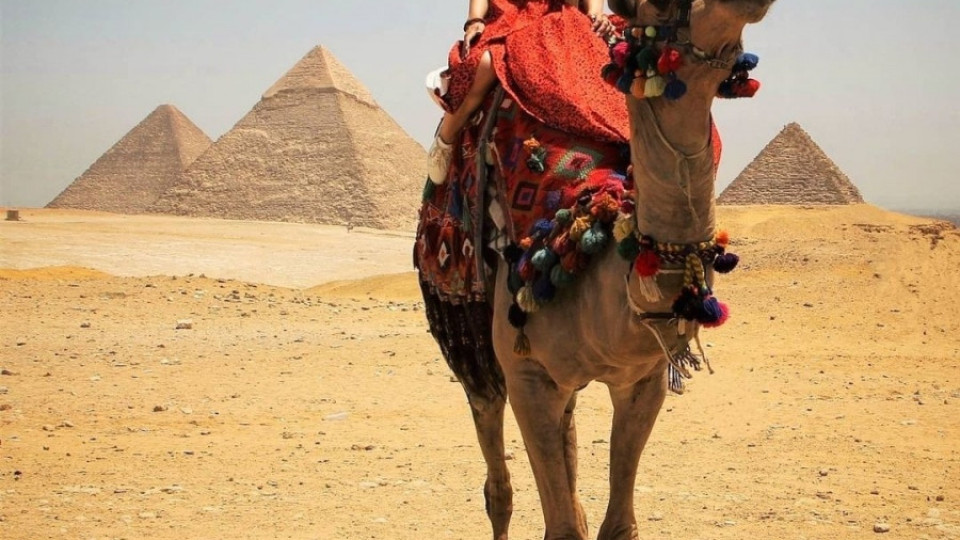 Райна отмаря в Египет (СНИМИ)