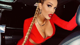 Диона наду пазвата срещу 10 бона в Турция! Певицата смяташе силиконa за „банален“