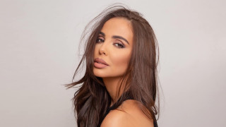 Николета се маже  със серум за 400 лв.