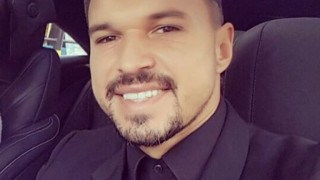 Тишина на нежния фронт: Божинов е нов човек, мисли само за кариерата си!