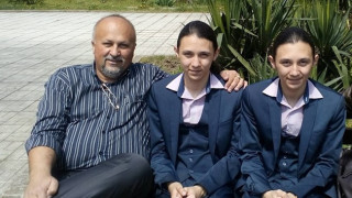 Нападнаха бащата на Хасан и Ибрахим: Видях живота си на кинолента