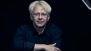 Маестро Павел Балев поставя за първи път „ХОФМАНОВИ РАЗКАЗИ“ във Варна