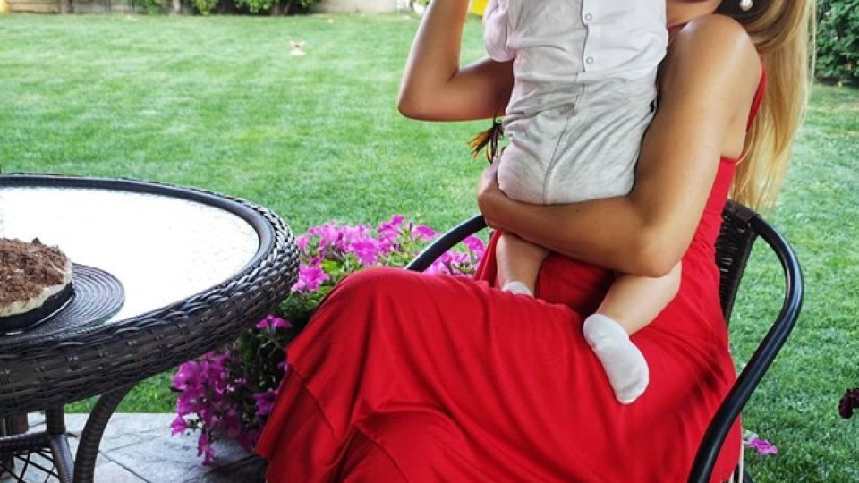 Николета Маданска щастлива с бебето