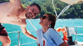 Михаела Филева отлага сватбата