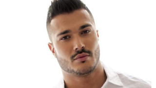 Фолк певецът Галин спасява парализирано момче (Русата Златка и Десита също помагат)