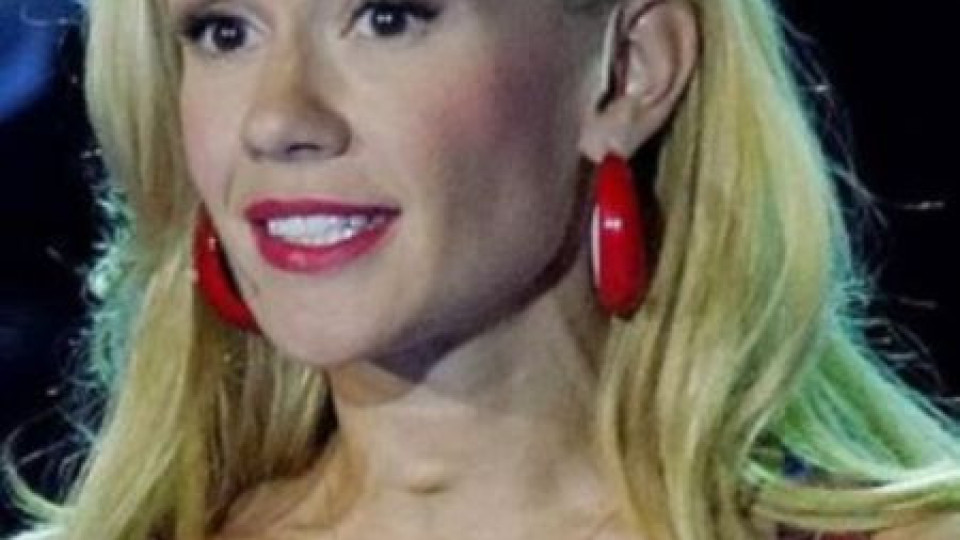 Мария Игнатова измести Зуека в „Маскираният певец“ Мария Игнатова измести Зуека в „Маскираният певец“