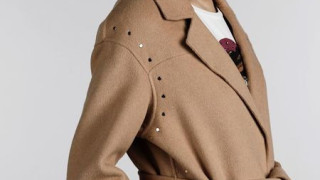 Златно момиче проби в модата в Азия! След успехите й в Италия Ели Бинева позира и в Хонконг