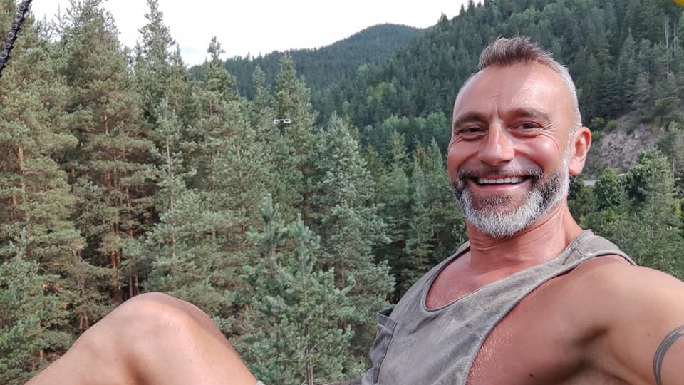 Калин Вельов се пусна с алпийски тролей Калин Вельов се пусна с алпийски тролей