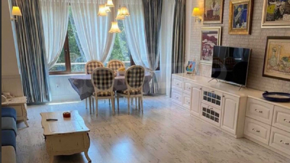 Зуека продаде палата си в София за 600 бона! (Ексклузивни снимки на луксозното жилище)
