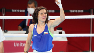 Поверие предрекло близнаци на Стойка Кръстева