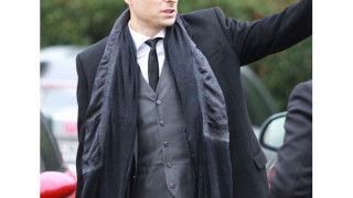 Бербатов с колан за 1265 лв. на конгреса! Футболистът цъфна с безупречен стайлинг