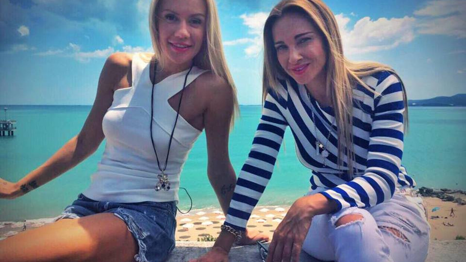 Алекс Раева и Мария Игнатова с обща постановка Алекс Раева и Мария Игнатова с обща постановка