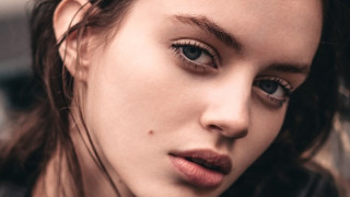 След успеха на Мария Бакалова: Българка проби в „Нетфликс“