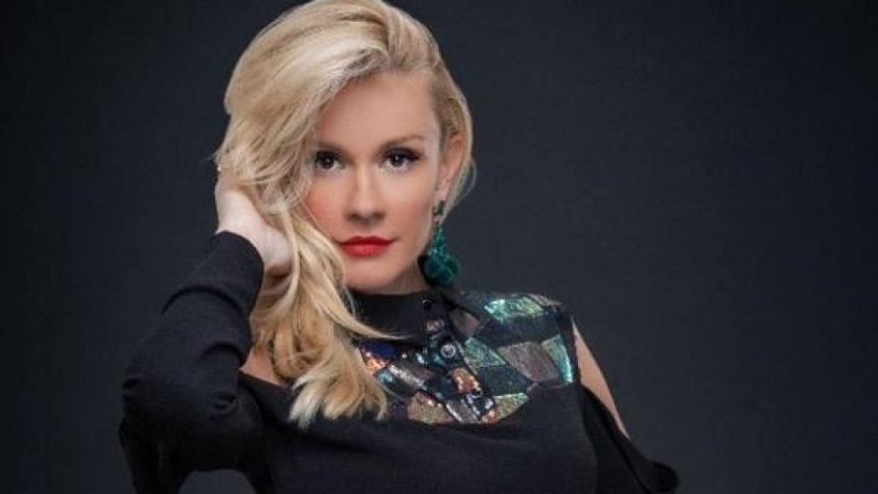 Мария Игнатова се върна в „Маскираният певец” след сватбено пътешествие в Лугано Мария Игнатова се върна в „Маскираният певец” след сватбено пътешествие в Лугано