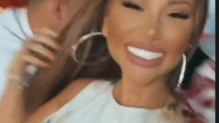 Усмивката на Гери-Никол свети в тъмното