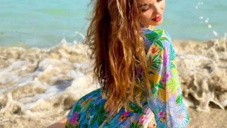 Райна още е на топло в Малта (СНИМКИ)