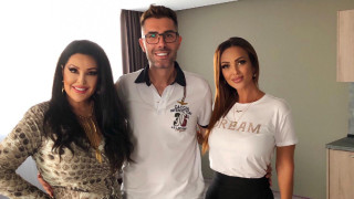 Глория на гости при Драгана