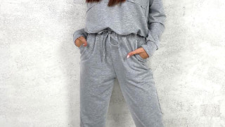 Оувърсайз дамски спортен комплект – задължителен елемент от гардероба!