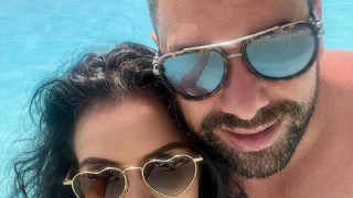 Отварачката вече се намърда в леглото на бившата на Мирослав, гледа и децата му