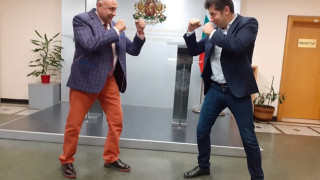 Първият сенсей на премиера: Кирил Петков има кафяв колан по карате СНИМКИ