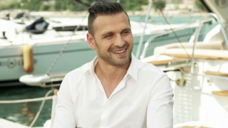 Александър Сано: изкарвам по 9 бона на месец, давам по 800 за кола и мотори