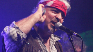 Кръпката на война с Тошко Йорданов: Такива като него опростачиха нацията ни с чалга!