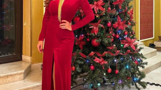 Глория става актриса! Певицата в театрална постановка с Мария Сапунджиева и Кирил Ефремов