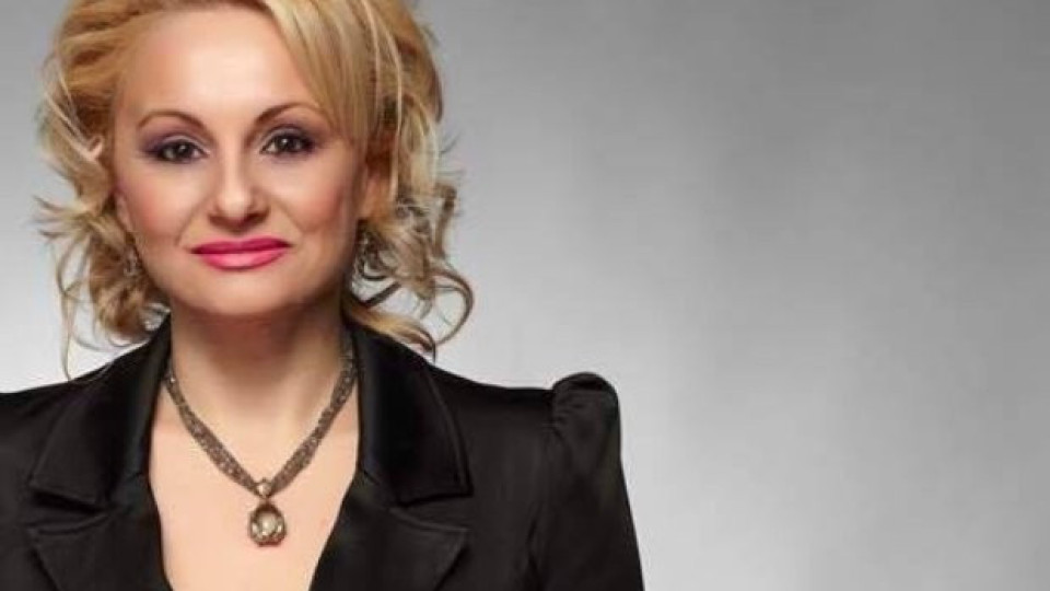 Тони Димитрова няма време да празнува рождения си ден Тони Димитрова няма време да празнува рождения си ден