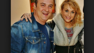 Жената на Краси Радков изригна: Какъв развод?! Глупости! (Семейството живее щастливо със сина си)