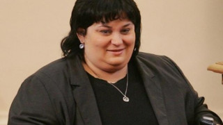 Искра Фидосова стана баба