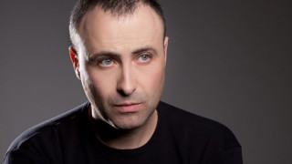 Руслан Мъйнов  предаде народа си  заради пари