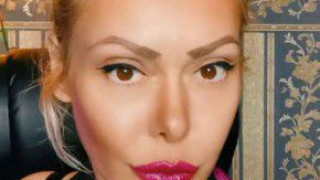 Албена Вулева ще менажира хотел в Кипър