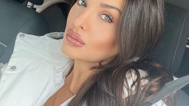 Щерката на Глория Симона Загорова е готова да е Момата