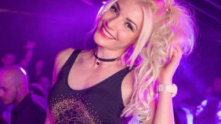 Милена от „Игри на волята“ тича след пес от приют