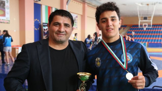 Армен и Едмонд Назадян на почивка във Франция