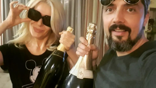 Гала се обясни в любов на Стефан за ЧРД, нарича го „моето момче“