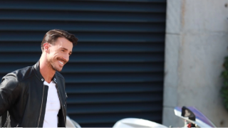 Ергенът направил сефтето в бус с дини