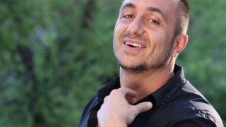 Коцето изпил  каса водка с  едно кюфтенце