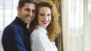 Лудо влюбен: Мъжът на Гери Малкоданска я глези във Франция