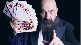 Проклятие убива Астор? Зли духове витаели в къщата му