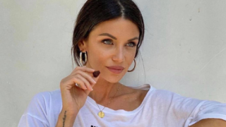 Диляна Попова заживя с ресторантьор