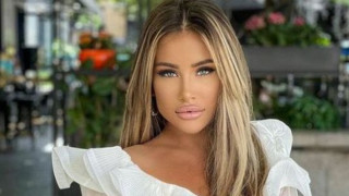 Гери-Никол си прави кефа без гадже