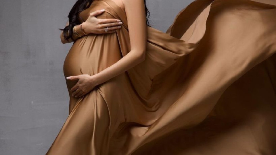 Палома най-сетне се показа бременна (ФОТО)