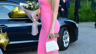 Миглена е най-горещата учителка у нас! (Стига до финала на „България търси талант“)