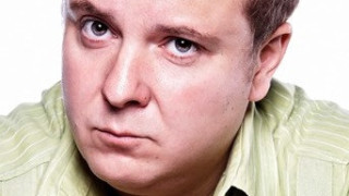 Ужас в Царево: Жена едва не уби Васил Драганов и сина му