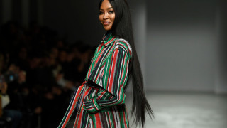 След като взе 600 бона за снимки: Наоми Камбъл се оплака от расизъм у нас