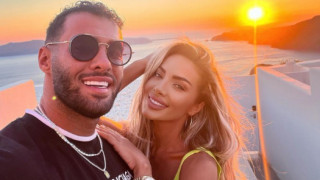 Дразнители! Русата Златка и Карен се покриха в Гърция