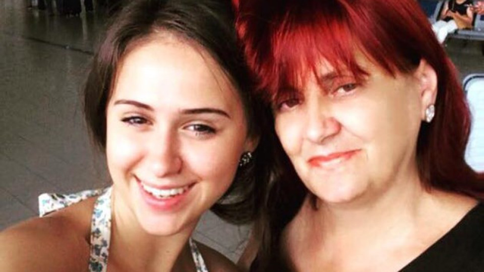 Майката на Мария Бакалова: Иван Добчев е обсебен от дъщеря ми! (Снимки)
