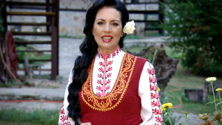 Славка Калчева възпя Станка Златева! Изпълнителката обещала на шампионката да пее на сватбата й