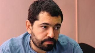 За 700 бона? Нико Тупарев си продаде апартамента